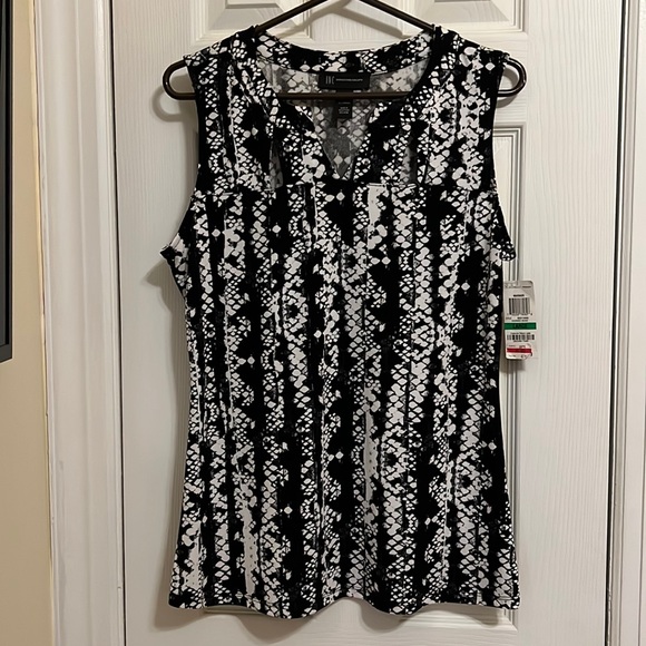 INC International Concepts Tops - Inc International concepts black and white top